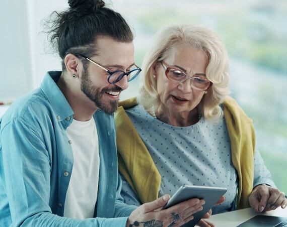 Facebook, WhatsApp a e-maily ilustračný obrázok ESET